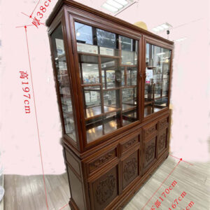 毒板，满彻黄花梨藏宝阁